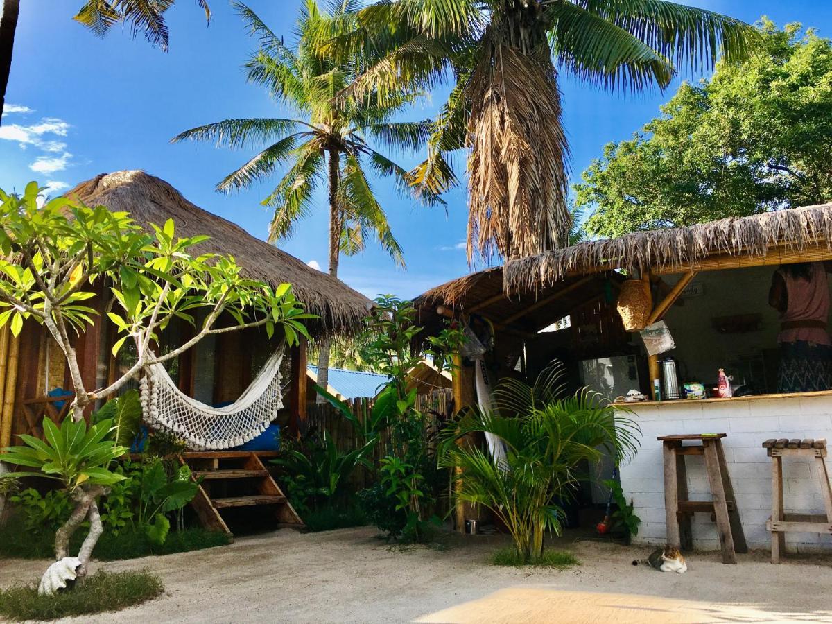 Rumah Canaria Bungalow ギリ・トラワンガン エクステリア 写真