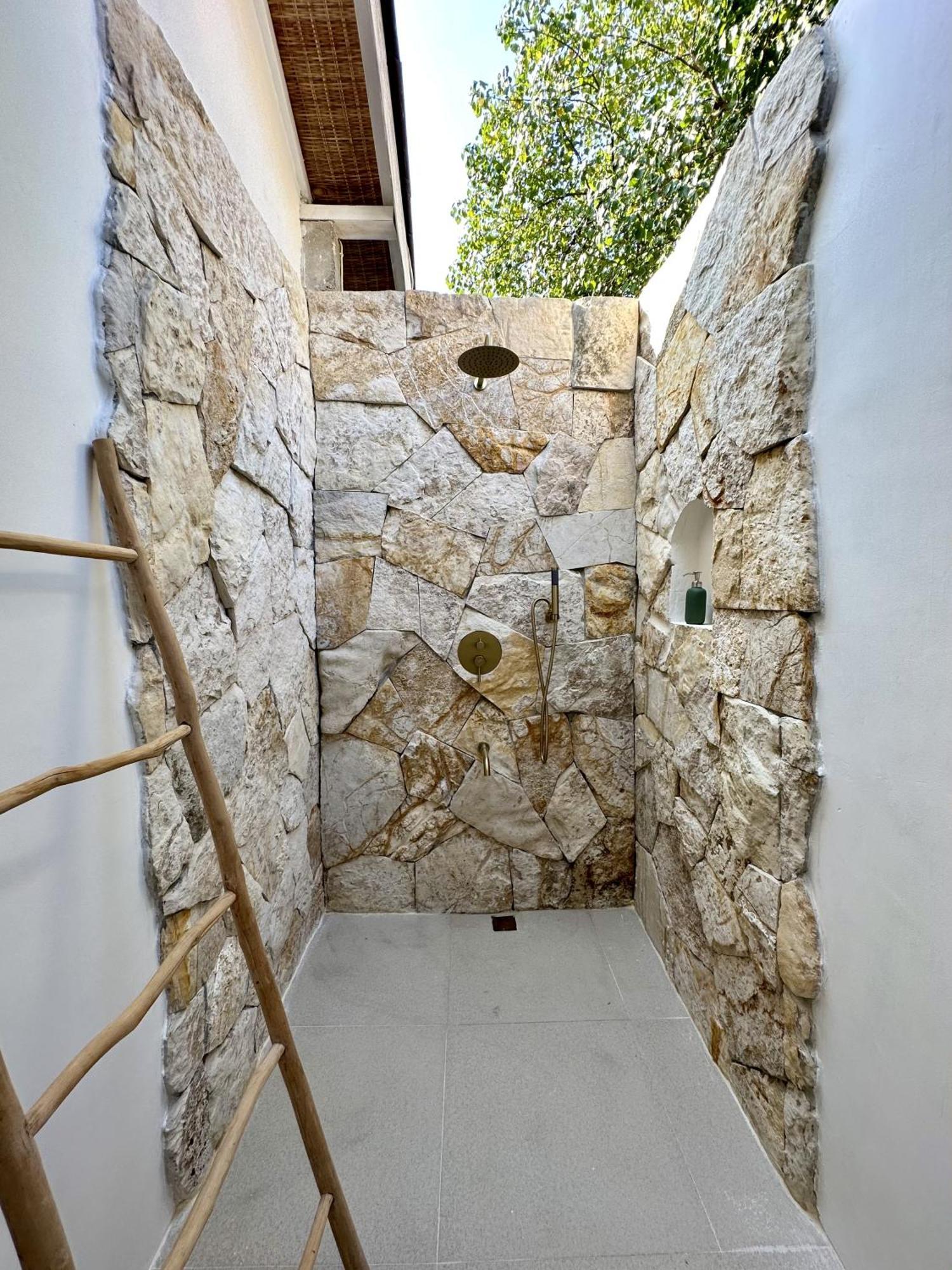 Rumah Canaria Bungalow ギリ・トラワンガン エクステリア 写真
