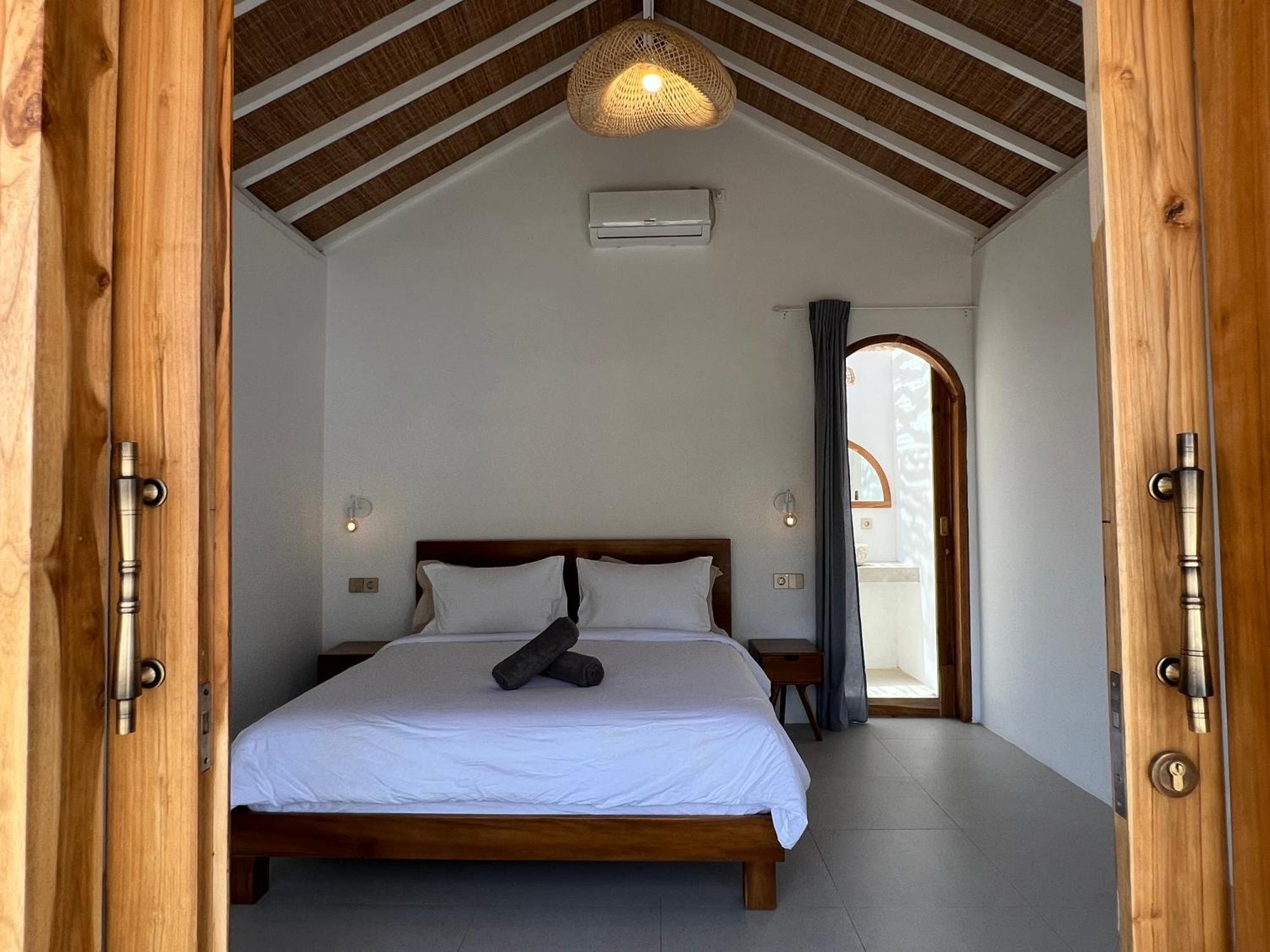 Rumah Canaria Bungalow ギリ・トラワンガン エクステリア 写真