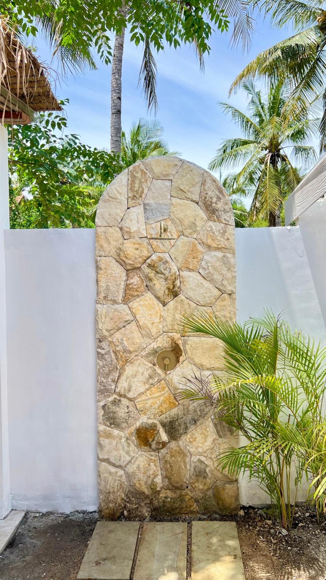 Rumah Canaria Bungalow ギリ・トラワンガン エクステリア 写真