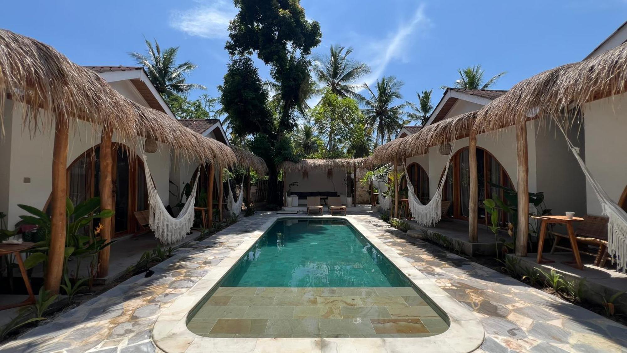Rumah Canaria Bungalow ギリ・トラワンガン エクステリア 写真