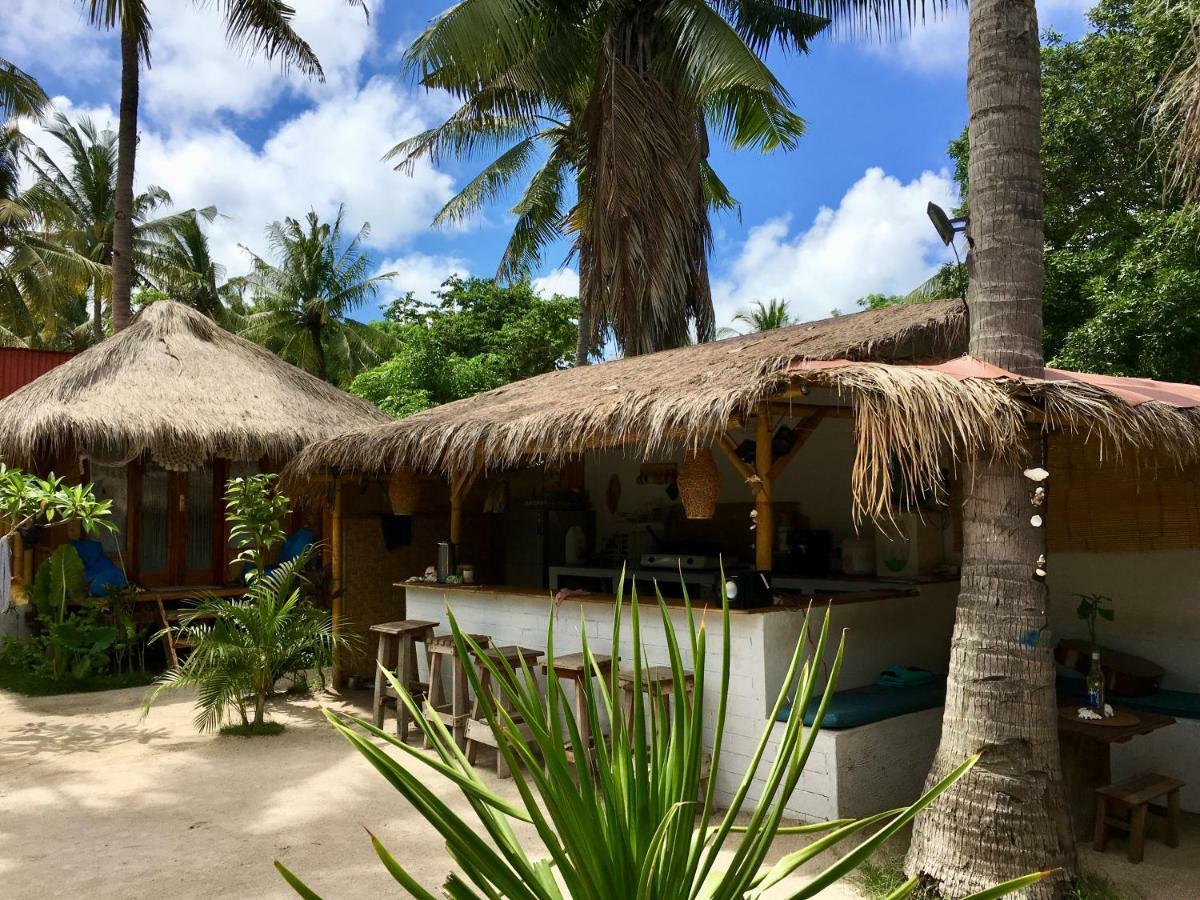 Rumah Canaria Bungalow ギリ・トラワンガン エクステリア 写真