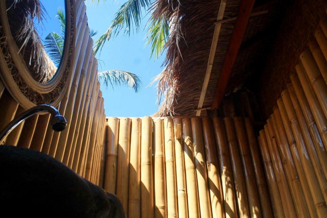 Rumah Canaria Bungalow ギリ・トラワンガン エクステリア 写真
